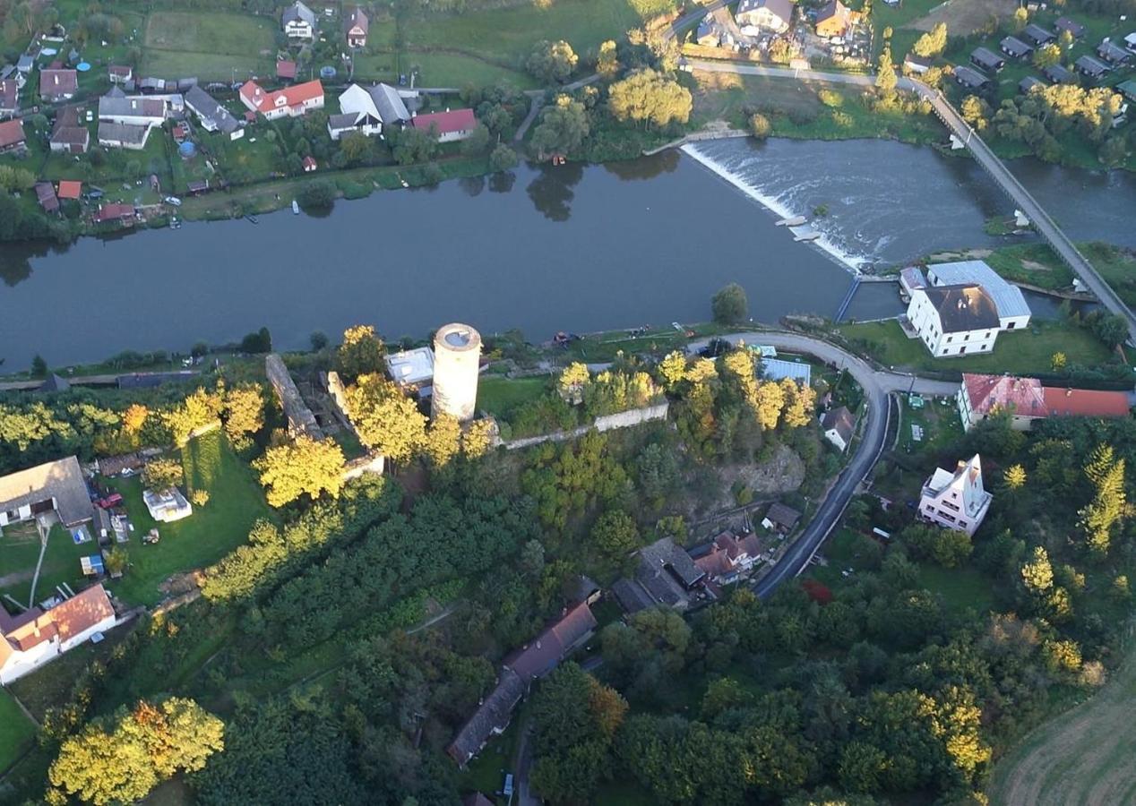 Penzion U Jezu Dobronice Exterior foto